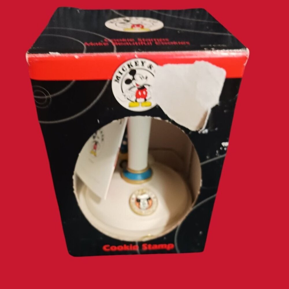 Mickey & Co. Minnie Mouse Cookie Stamp - Picture 12 of 14